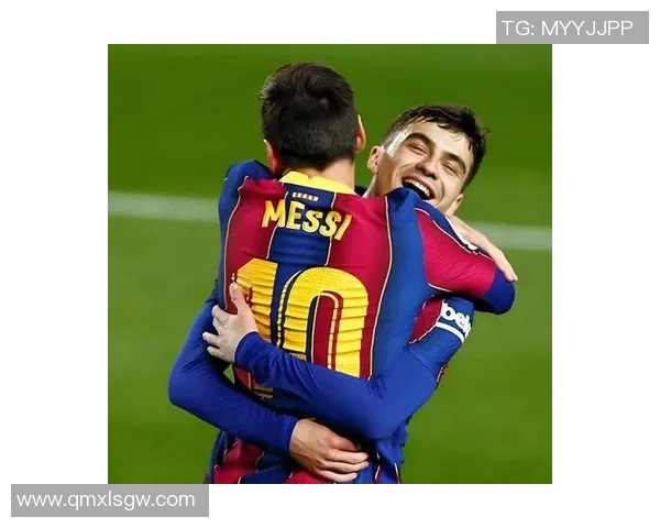 足球明星与他们的球队:辉煌成就与传奇故事的背后探秘